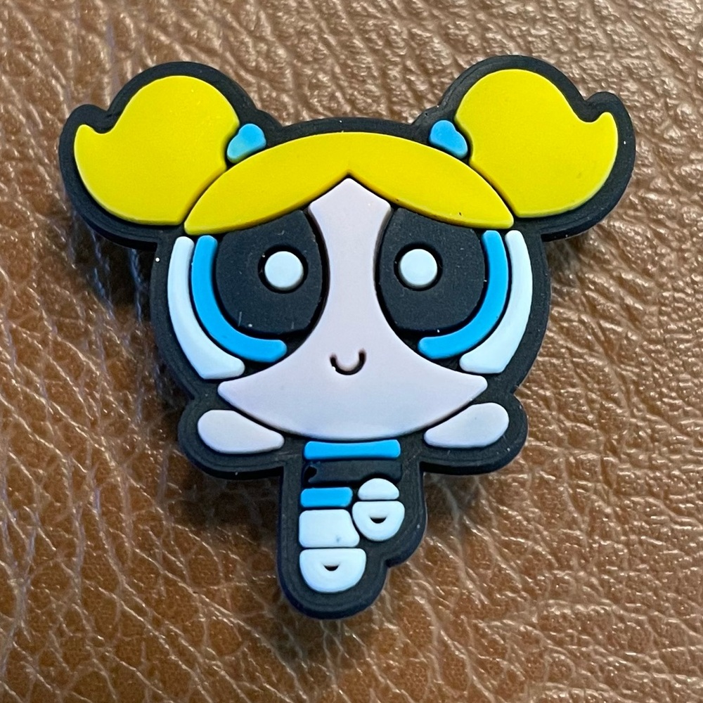 Bubbles from The Powerpuff Girls Croc Charm - Picture 3 of 4